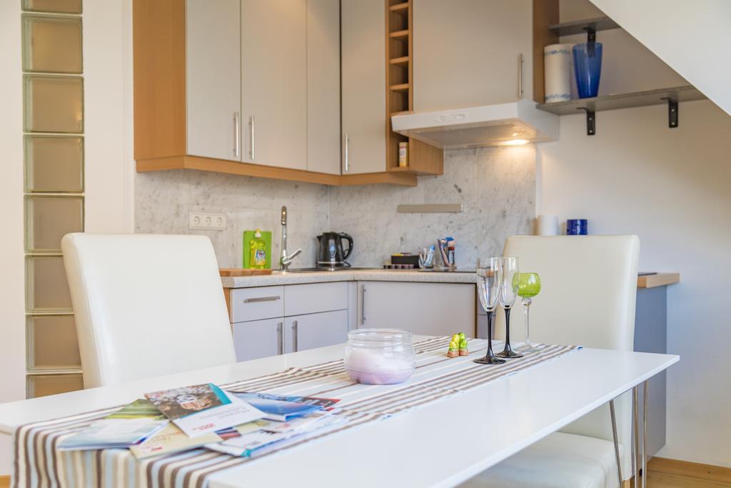 Maisonette Apartment Am Bahnhof - Adults Only Innsbruck Exterior foto